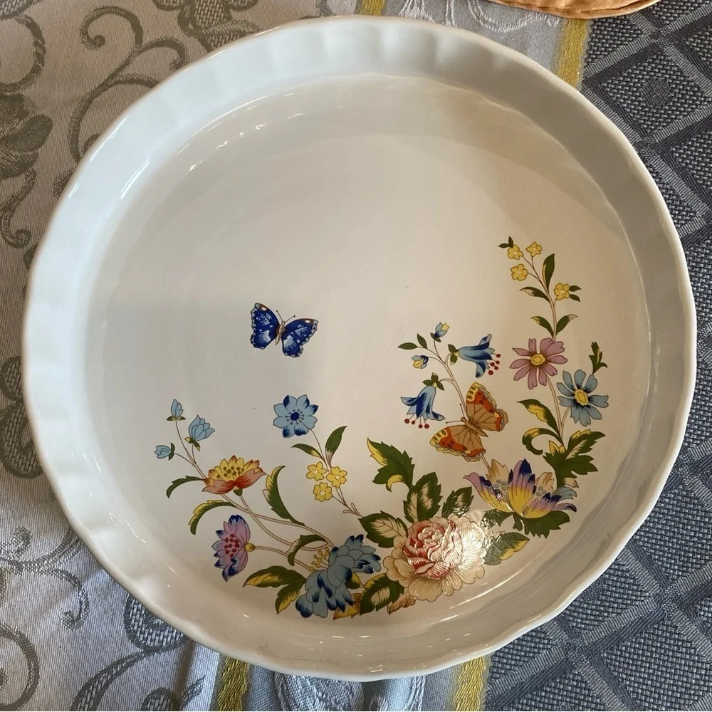 Porcelain Baking/ Pie Dish Aynsley 1775 Made In England Flowers Butterflies 25cm